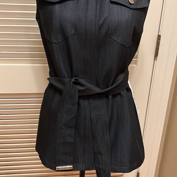 Calvin Klein Dark Blue Vest - Picture 4 of 15